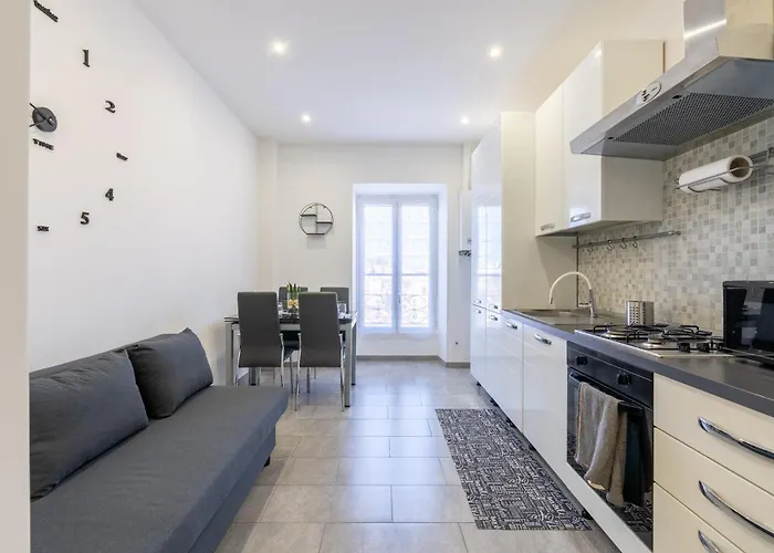 La Stella Di San Lorenzo, A 2 Passi Da Metro A & B *